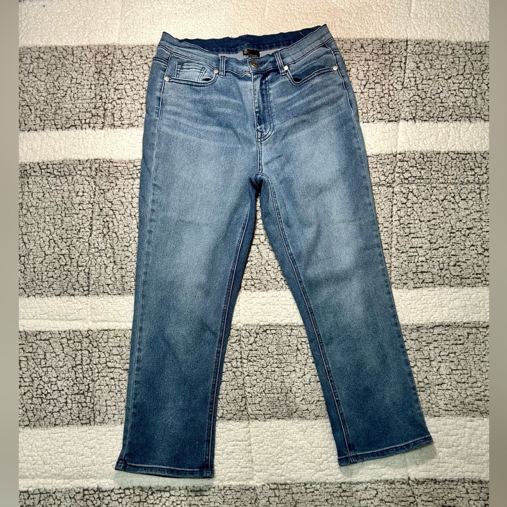 DG2 by Diane Gilman Infinity Stretch Tri-Fit Bootcut Blue Demin Jeans Size 10